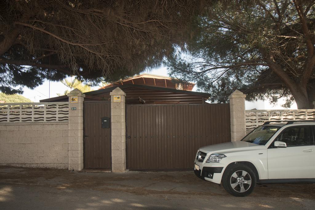 Wood House Close Beach Marbella Exteriör bild