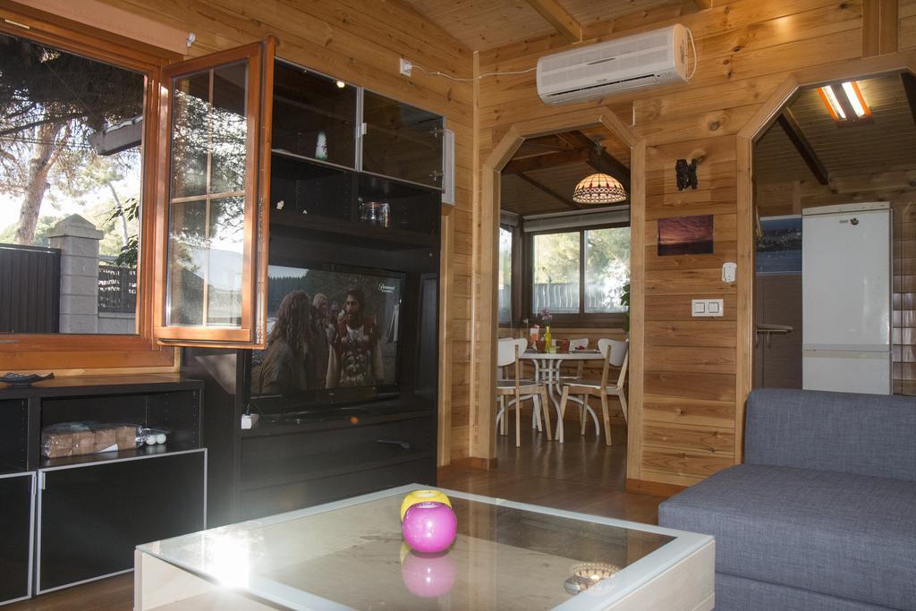 Wood House Close Beach Marbella Exteriör bild